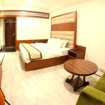 Hotel Ambica Katra Katra  Bagian luar foto