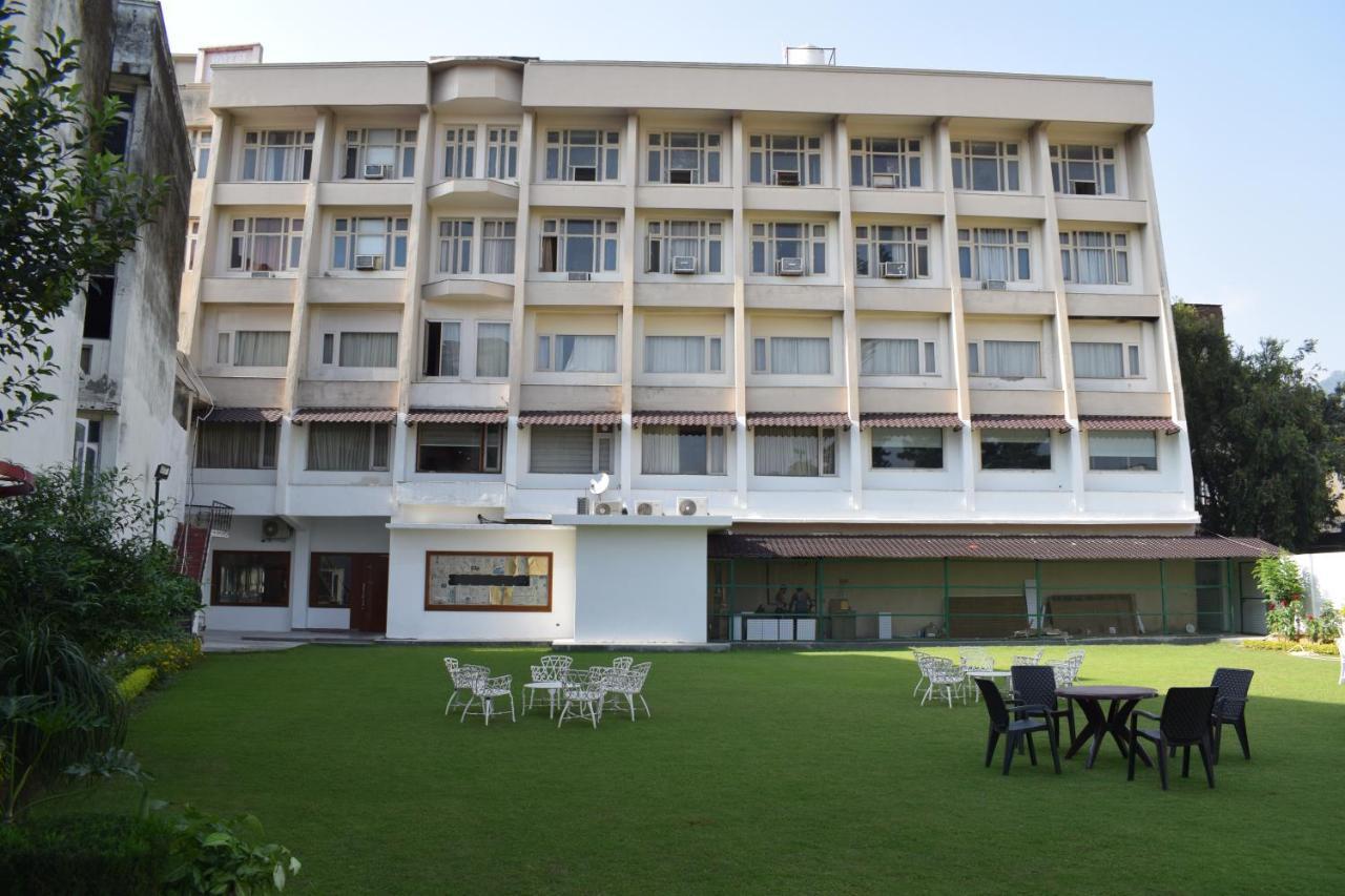 Hotel Ambica Katra Katra  Bagian luar foto