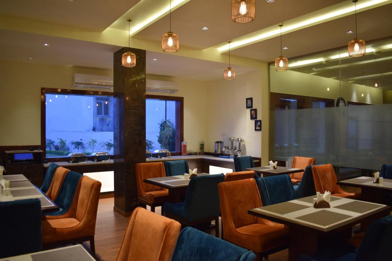 Hotel Ambica Katra Katra  Bagian luar foto