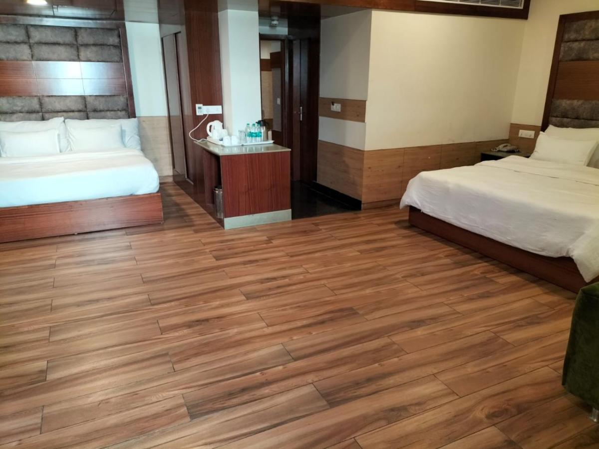 Hotel Ambica Katra Katra  Bagian luar foto