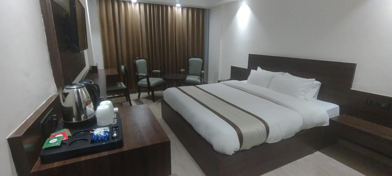 Hotel Ambica Katra Katra  Bagian luar foto