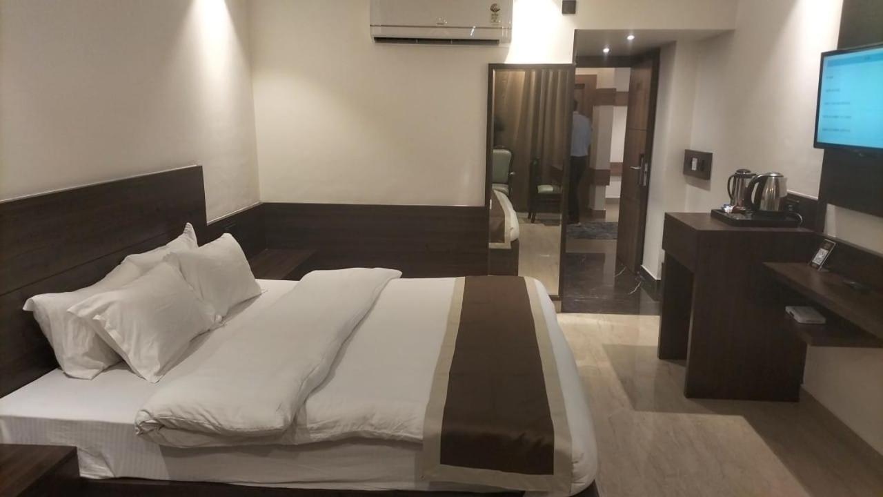 Hotel Ambica Katra Katra  Bagian luar foto