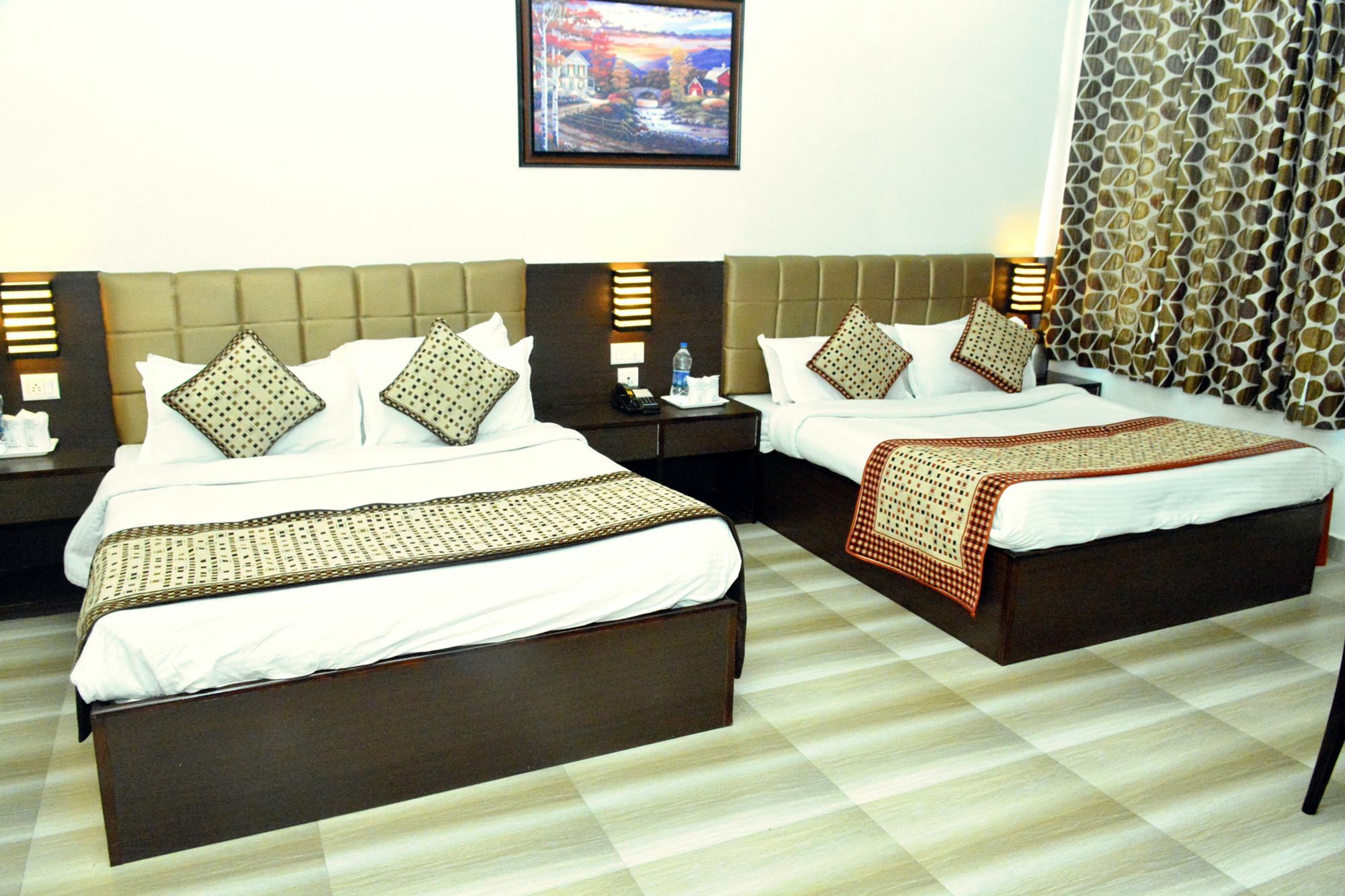 Hotel Ambica Katra Katra  Bagian luar foto